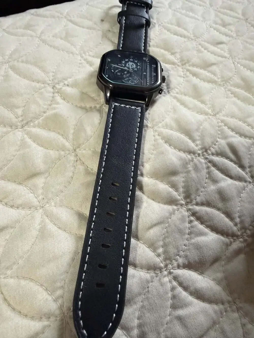 Yolako Men's Square Dial Casual Quartz Watch with Black Leather Strap